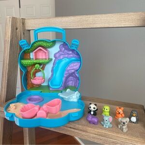 Lakeshore Learn Play Carry Around Animal Town 7 Original Animal Characters